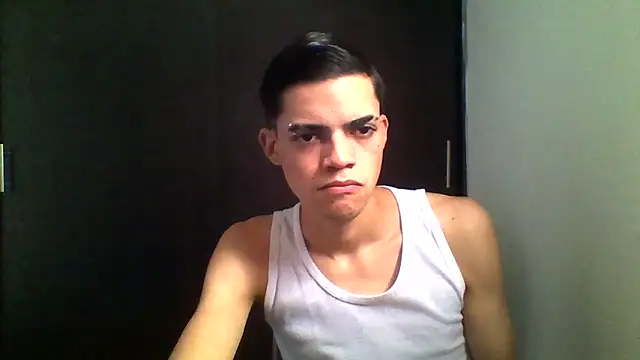 Latinos 2001 online show from 14, 5, 2026