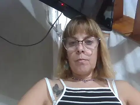 Snapshot of bhianca123 chatting on 21, 2, 2025 bhianca123 online show from 21, 2, 2025