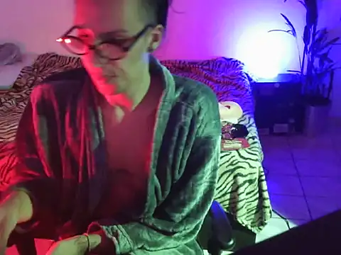 lollaxjf online show from 3, 6, 2026