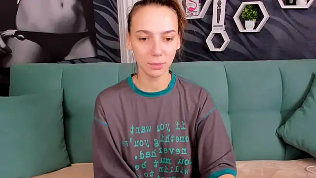 Snapshot of annabishop chatting on 12, 2, 2025 annabishop online show from 12, 2, 2025