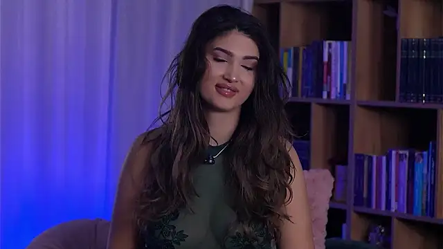 SarahPeach8 online show from 14, 3, 2026