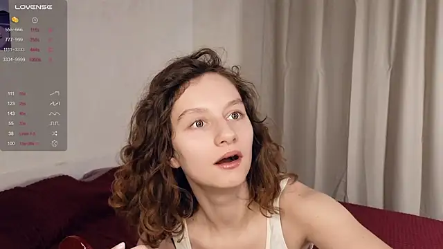 Snapshot of Leya_Curly chatting on 13, 2, 2025 Leya Curly online show from 13, 2, 2025