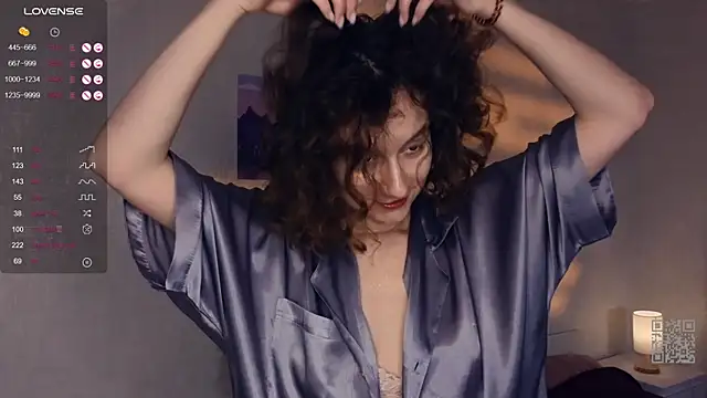Snapshot of Leya_Curly chatting on 13, 3, 2025 Leya Curly online show from 13, 3, 2025