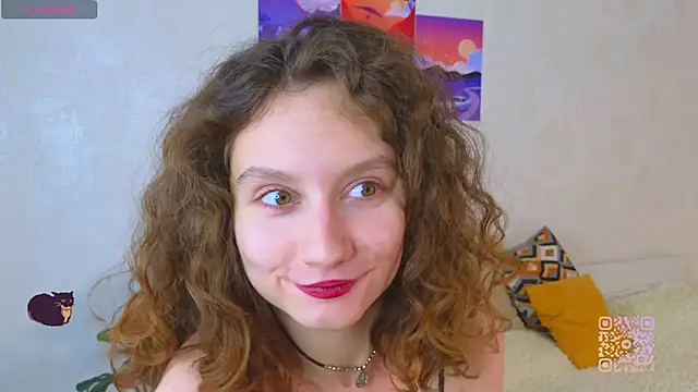 Snapshot of Leya_Curly chatting on 2, 10, 2025 Leya Curly online show from 2, 10, 2025