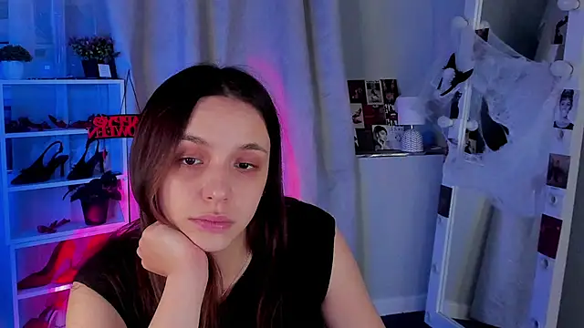 Snapshot of Sahara_Shields chatting on 30, 10, 2025 Sahara Shields online show from 30, 10, 2025