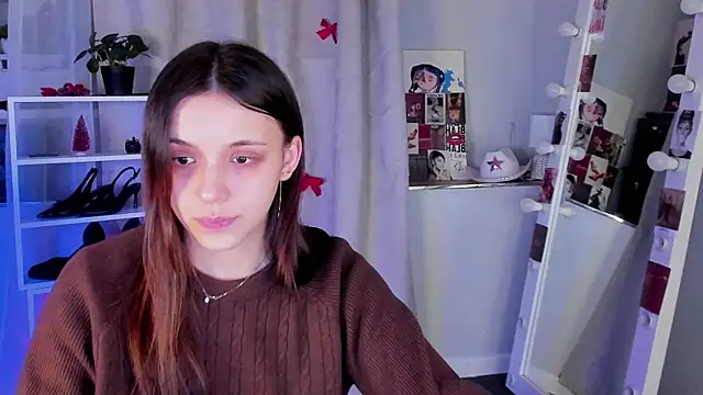 Snapshot of Sahara_Shields chatting on 7, 1, 2026 Sahara Shields online show from 7, 1, 2026