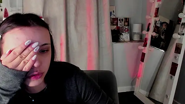 Snapshot of Sahara_Shields chatting on 3, 3, 2026 Sahara Shields online show from 3, 3, 2026