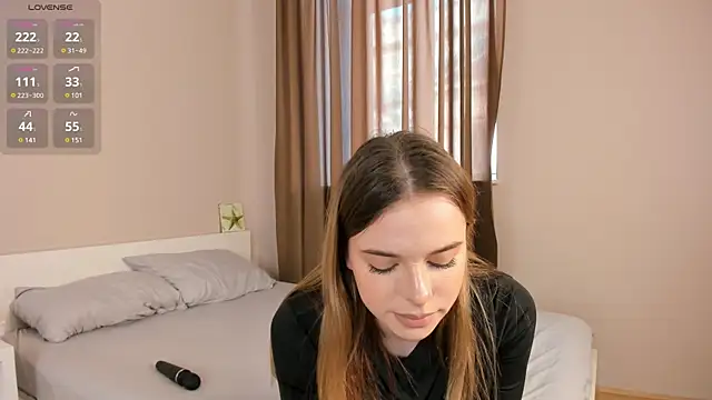 MonaClive online show from 7, 2, 2025