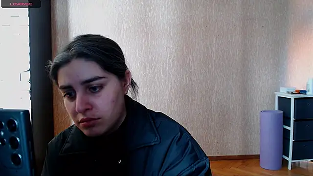  Roselina  online show from 3, 3, 2026