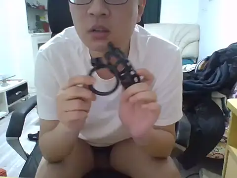 Snapshot of taiwanboybigtop1069 chatting on 19, 1, 2025 taiwanboybigtop1069 online show from 19, 1, 2025