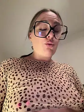 Megan off online show from 11, 6, 2026
