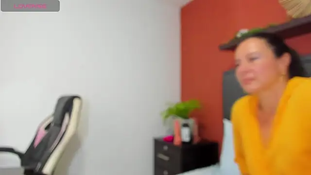 emmily taylor  online show from 18, 1, 2025