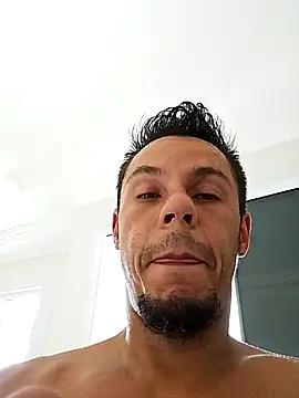 Santanacumxplod online show from 25, 2, 2025