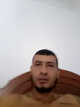 Snapshot of DrakeVega chatting on 1, 2, 2025 DrakeVega online show from 1, 2, 2025