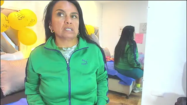 raquell moore online show from 20, 12, 2025