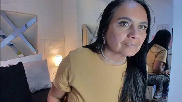 raquell moore online show from 19, 3, 2026