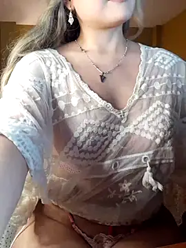 monicavictoria1301 online show from 17, 11, 2025