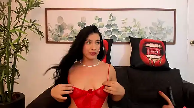 NicolettaLima online show from 5, 3, 2025