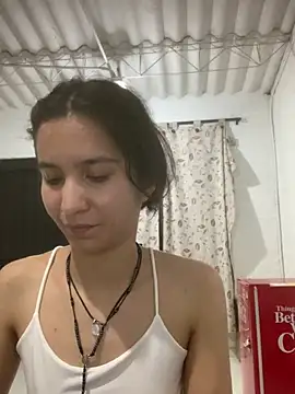 Snapshot of Bella_still chatting on 18, 3, 2025 Bella still online show from 18, 3, 2025