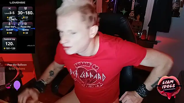 Snapshot of LiamIdols chatting on 5, 11, 2025 LiamIdols online show from 5, 11, 2025