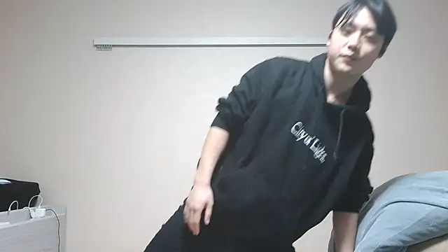 nunnun00 online show from 28, 2, 2025