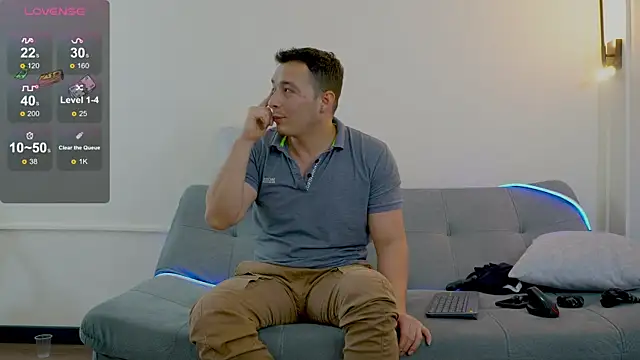 Cum hunters online show from 30, 1, 2025