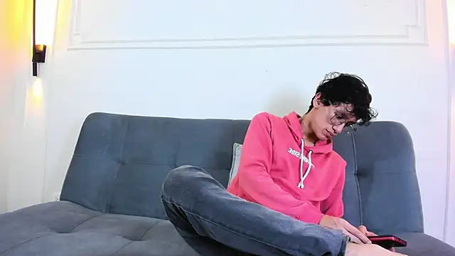 Cum hunters online show from 28, 5, 2026