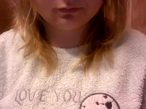 Snapshot of Allie_Janet chatting on 15, 1, 2025 Allie Janet online show from 15, 1, 2025