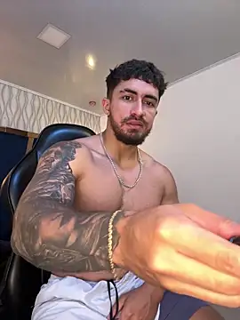 Brad Summer online show from 4, 11, 2025