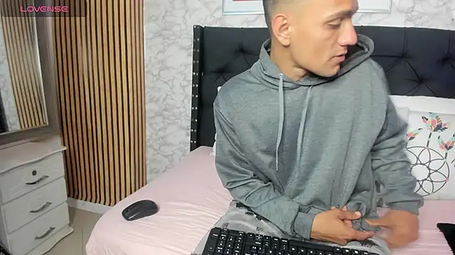 stefany pablo1 online show from 25, 2, 2025