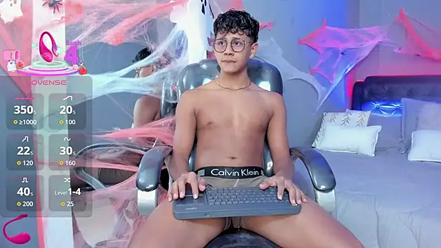 Snapshot of Dawn16_ chatting on 12, 10, 2025 Dawn16 online show from 12, 10, 2025