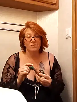 Velvet Hex online show from 19, 4, 2026