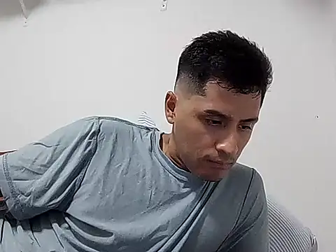 PerroDemonioHot online show from 19, 9, 2025