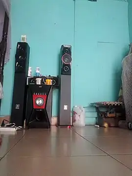 hungrydog18 online show from 1, 12, 2025