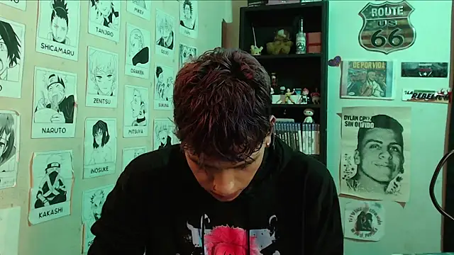 Snapshot of Mickey_Magic chatting on 1, 2, 2025 Mickey Magic online show from 1, 2, 2025