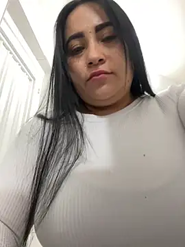 Miia Jazmin online show from 11, 10, 2025