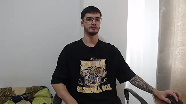 Aleex Miller online show from 7, 10, 2025