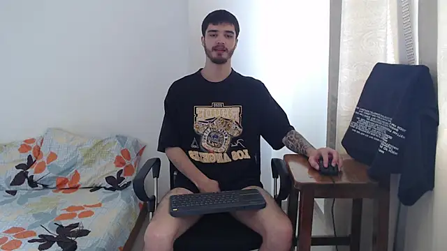 Aleex Miller online show from 5, 11, 2025