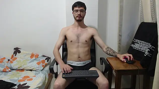 Aleex Miller online show from 6, 11, 2025