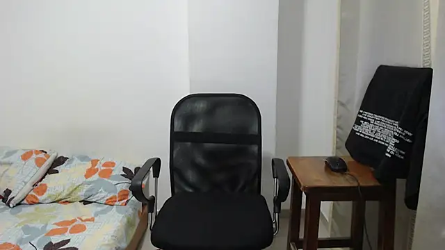 Aleex Miller online show from 7, 11, 2025