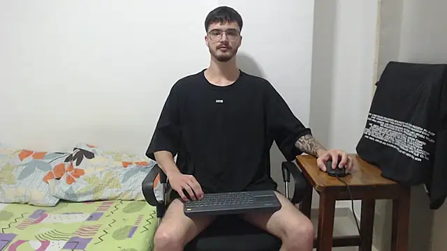 Aleex Miller online show from 17, 11, 2025