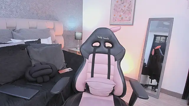 ah mara  online show from 10, 11, 2025