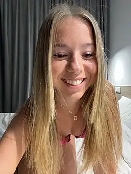 Snapshot of Norabbyxox chatting on 5, 8, 2026 Norabbyxox online show from 5, 8, 2026