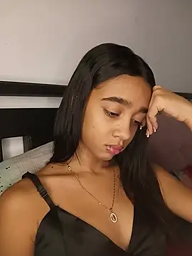 Zoe Sweett18 online show from 10, 7, 2026