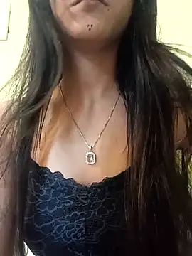 Miss Cuteness online show from 24, 2, 2025