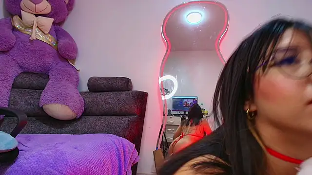 MiaFlamesxxx online show from 14, 12, 2025