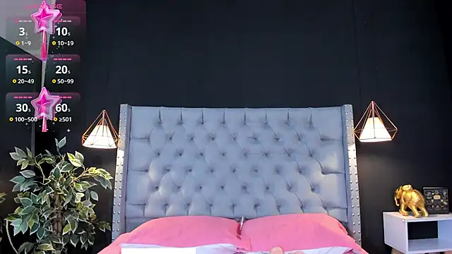 Snapshot of AlexaMora_ chatting on 18, 3, 2025 AlexaMora online show from 18, 3, 2025