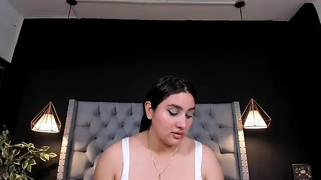 Snapshot of AlexaMora_ chatting on 30, 9, 2025 AlexaMora online show from 30, 9, 2025