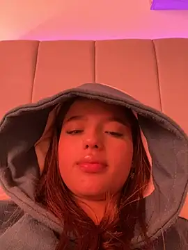 Snapshot of Sofia18_pinkk chatting on 16, 2, 2025 Sofia18 pinkk online show from 16, 2, 2025