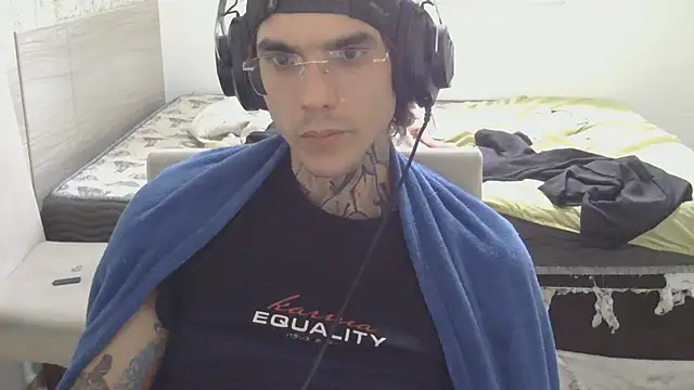 Snapshot of smokingink chatting on 25, 6, 2026 smokingink online show from 25, 6, 2026